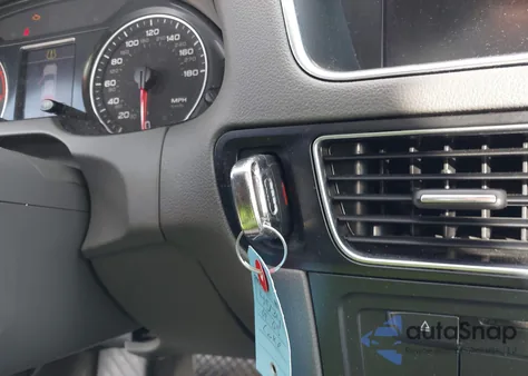 2009 Audi Q5 3.2 Premium из США, поврежденный, VIN WA1KK78R79A042973